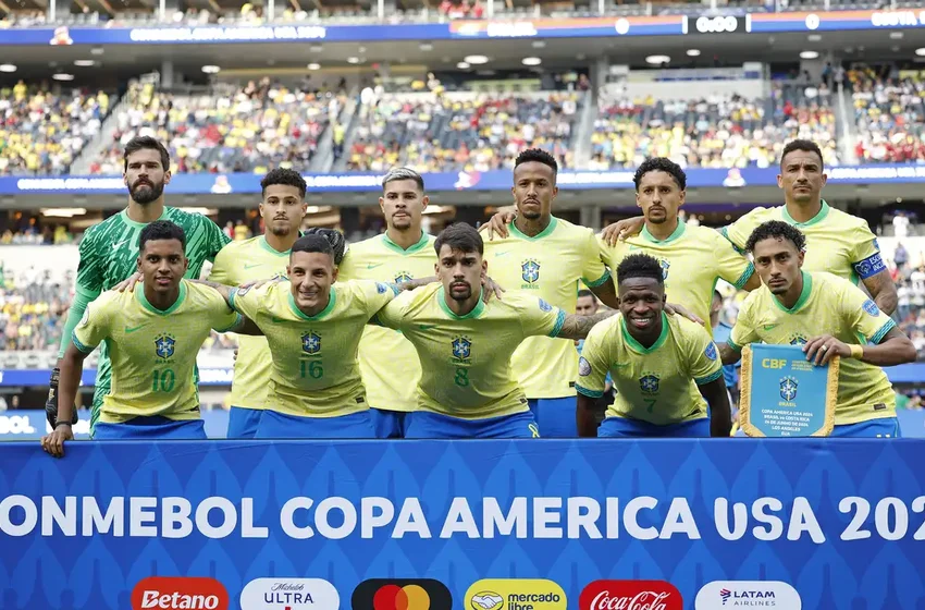 Brasil enfrenta Paraguai em busca da primeira vitória na Copa América